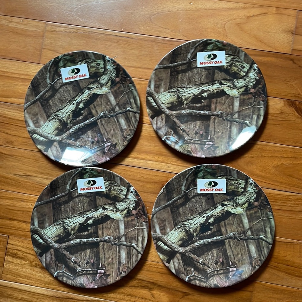 Mossy oak melamine plates set of 4